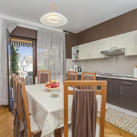 Josipa 4209 Apartman *