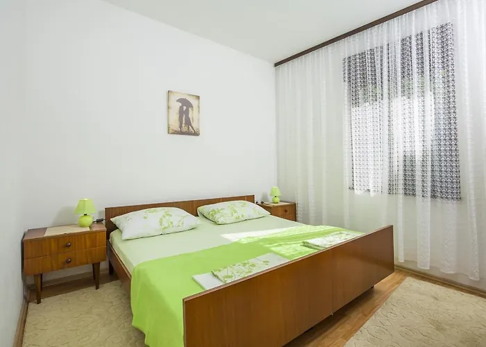 Josipa 4209 セルツェ